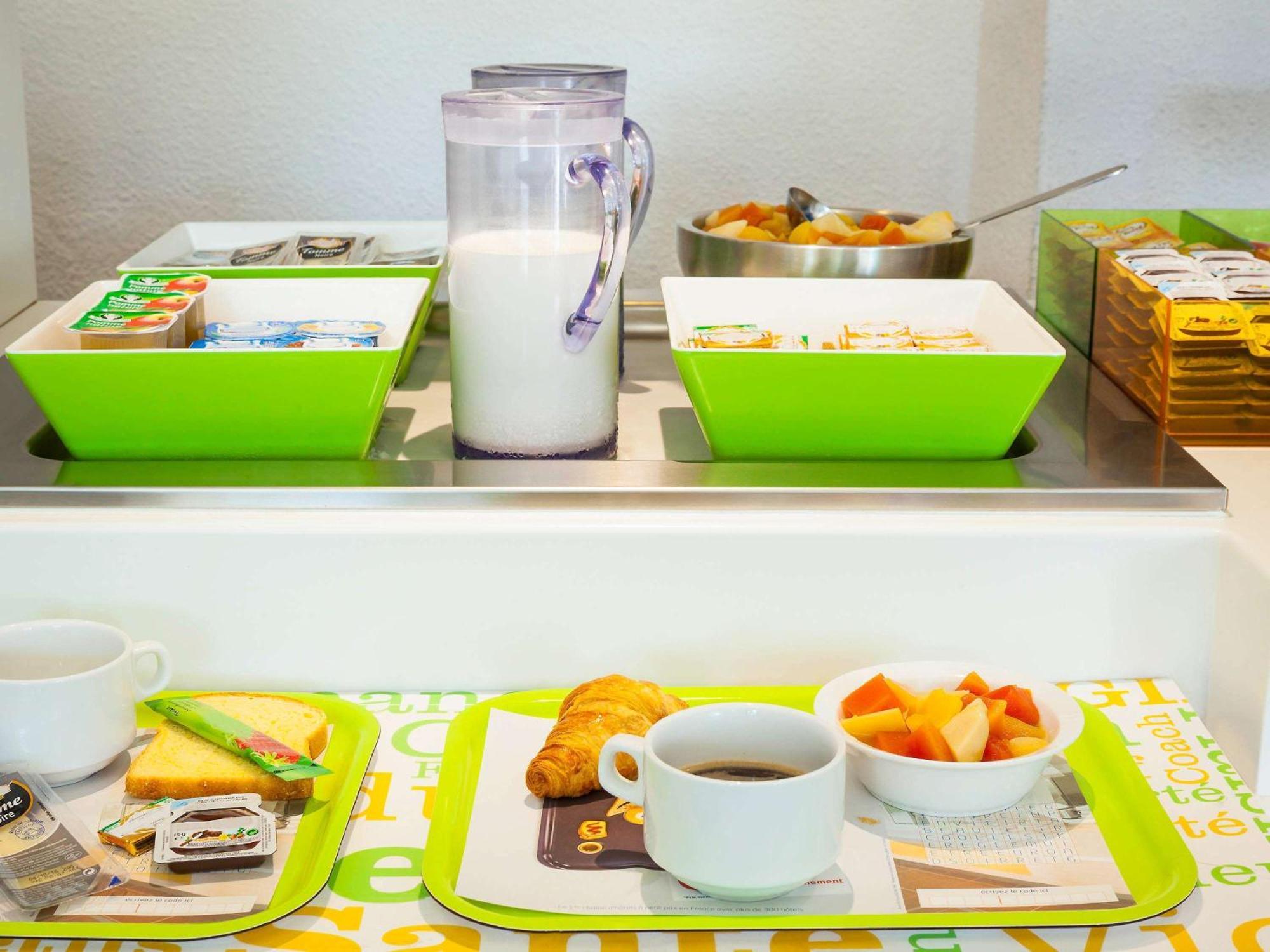 Ibis Budget Sucy En Brie Eksteriør bilde